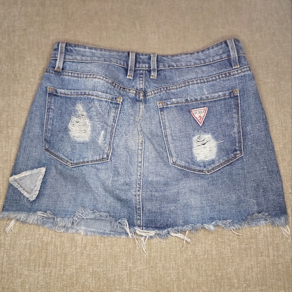 GUESS SIZE 27 MINI JEAN SKIRT VINTAGE - Picture 4 of 5